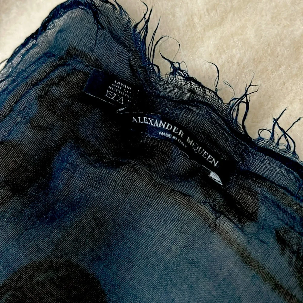 Alexander McQueen cashmere scarf